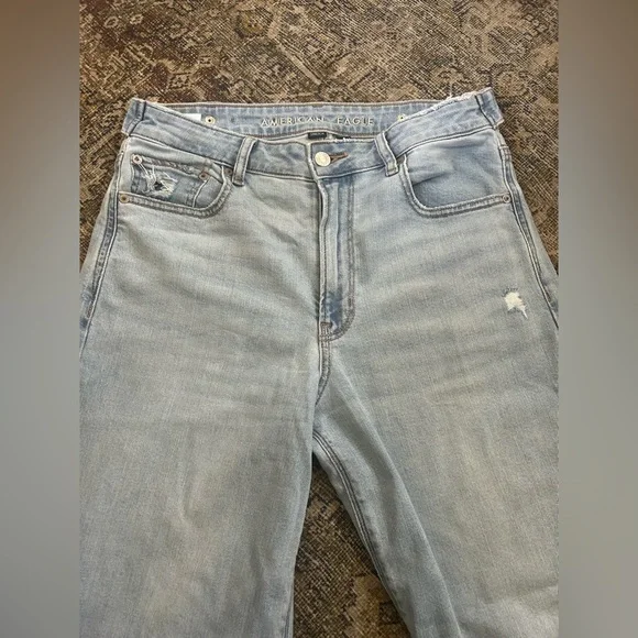 NWT AE High Rise wide leg jeans - Picture 3 of 5